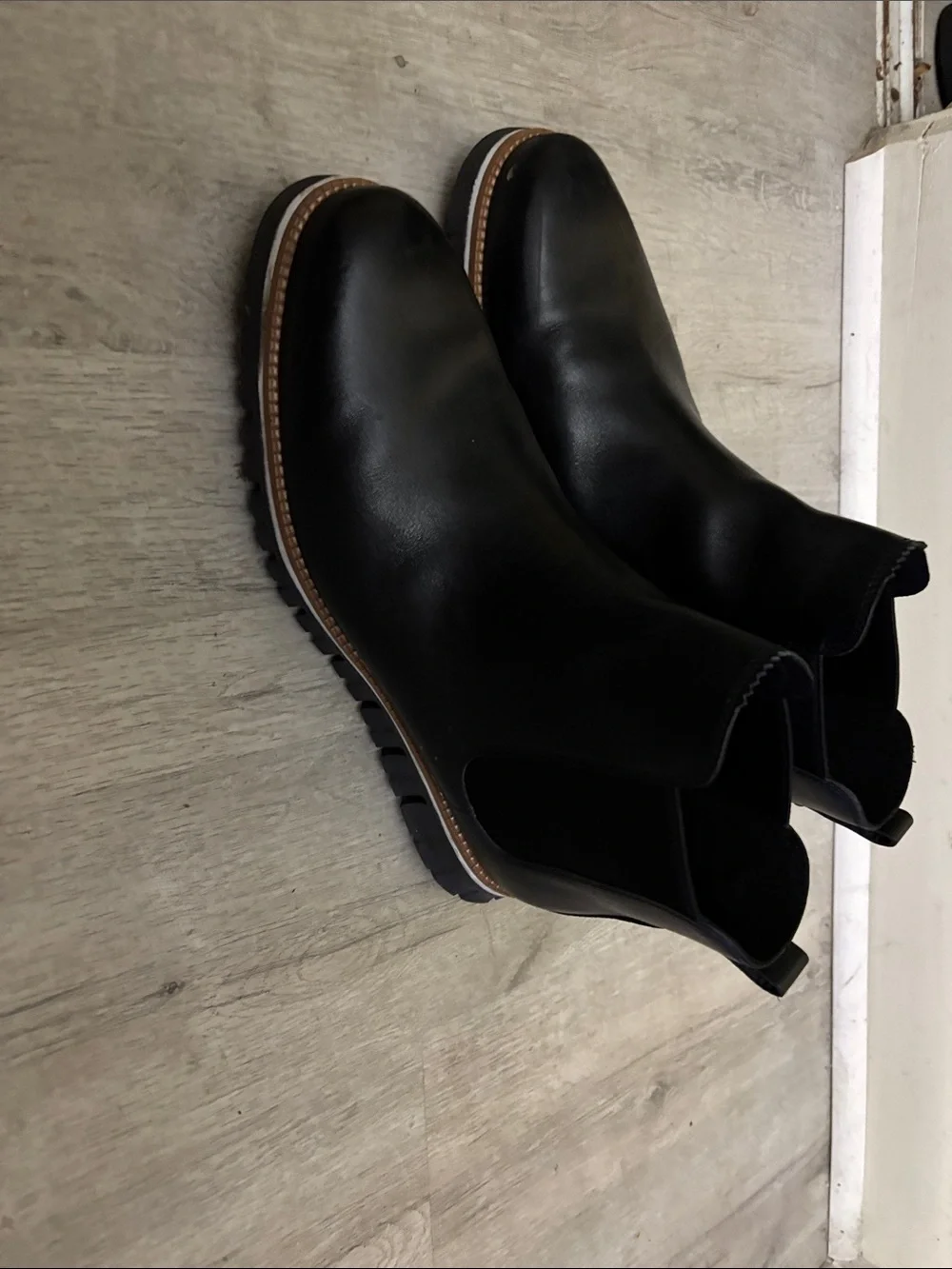 Cole Haan Black Leather Chukka Boots with Lug Sole